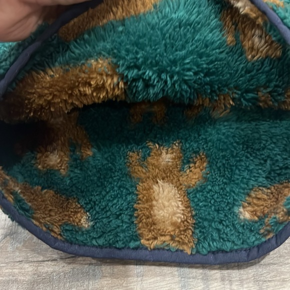 Old Navy Super Soft Sherpa Sweater - Picture 5 of 5